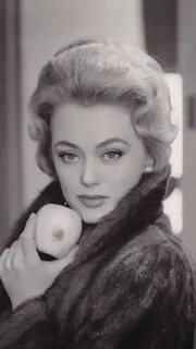 Young Rue McClanahan : GoldenGirlsTV Golden girls humor, Gol