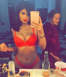 King Kylie on Instagram: "Snap" Kylie jenner hot, Kylie jenn