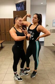 Rhea Ripley, Raquel Gonzalez