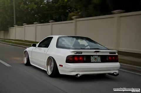 Luis' FC RX7 - Mazda Fitment