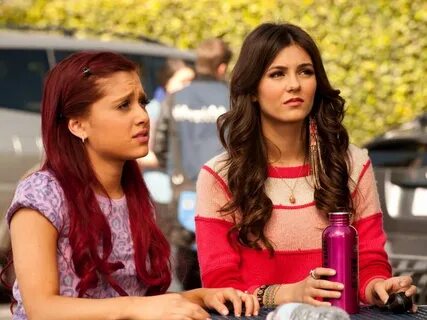 Victorious: The Blonde Squad Victorious, Victoria justice, V