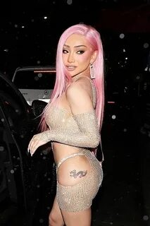 Nikita Dragun Nude & Sexy (166 Photos + LEAKED Porn Video) #