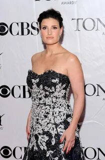 Idina Menzel 64th Annual Tony Awards June 13, 2010 Unrated