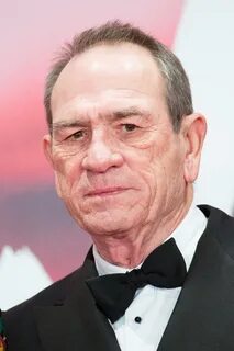 Tommy Lee Jones Pics posted by Ethan Cunningham