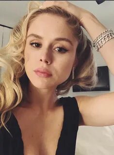 Source: Instagram in 2020 Erin moriarty, Beautiful actresses
