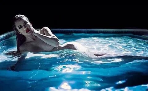 Khloe Kardashian Gets Naked in the Pool #ForTheBros (Photos)