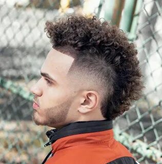 77 Best Curly Hairstyles & Haircuts For Men - 2022 Trends Me