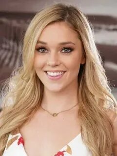Kali Roses * Height, Weight, Size, Body Measurements, Biogra