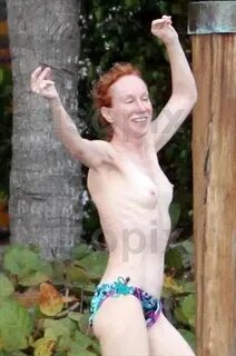 Kathy Griffin Topless? Click Pic For More!!! - Taxi Driver M