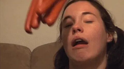 The Hot Dog .Gif Girl Is Now A New York Times Best Selling A