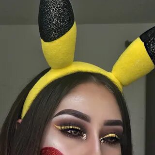 Pikachu Makeup / @keilakattt 💛 Pikachu makeup, Halloween mak