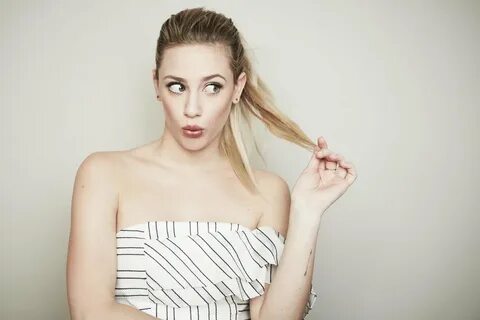 Lili Reinhart 8k Ultra HD Wallpaper Background Image 8660x57