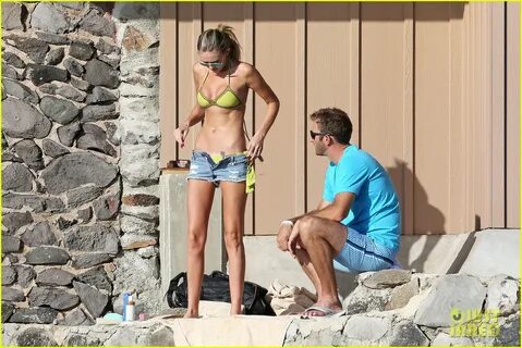 Full Sized Photo of paulina gretzky golfer dustin johnson be