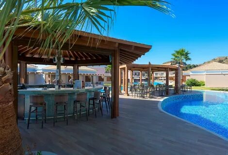 Отели рядом с пляжем - 80 фото.