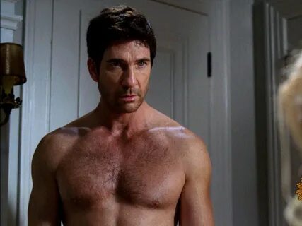 Dylan McDermott fala sobre sua volta em AHS: Apocalypse! - T