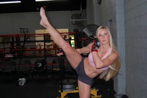 Holly Holm Holly holm, Mma girls, Martial arts women