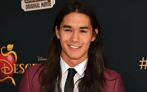 Descendants 2 Actor Booboo Stewart Personal life. Know about