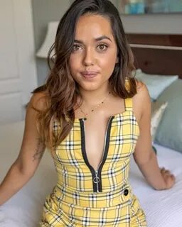 Esperanza del horno / mitad alemana mitad española, plana por delante y red...