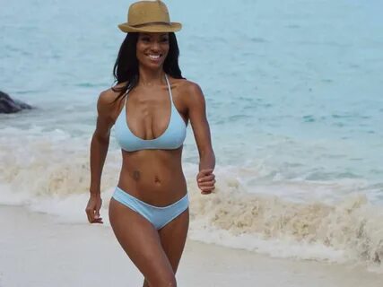 Candace Smith Busts Out The Swimsuit Again