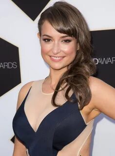 How Milana Vayntrub’s Boobs and AT&T Commercials Impacted Ca