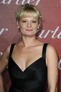 More Pics of Martha Plimpton Evening Dress (3 of 3) - Martha