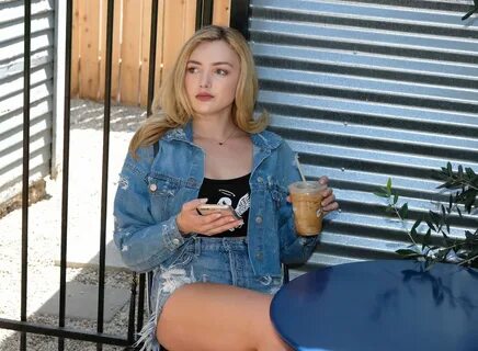 PEYTON ROI LIST in Double Denim Out in Los Angeles 08/24/201