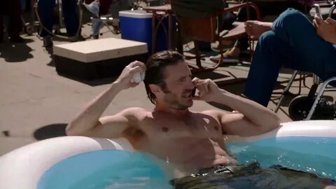 ausCAPS: Eoin Macken shirtless in The Night Shift 1-02 "Seco