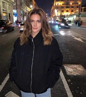 @anastasia_perhun on Instagram: "London at night " in 2020 L