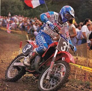 TBlazier - looking for more 1989 Team Honda 125cc photos - M