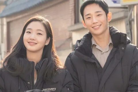 Kim Go Eun And Jung Hae In Complete Filming New Romance Movi