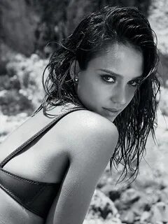 Jessica Alba: I Was Still A Virgin When I Posed For My First