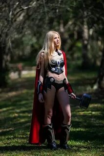 COSPLAY: Kc Rikku As Female THOR Female thor, Cosplay woman,