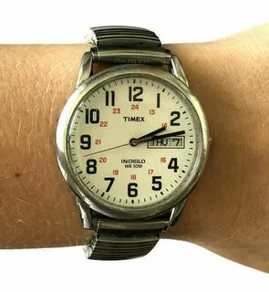 Купить Vintage Timex Indiglo Day Date WR30M Silver Tone на А