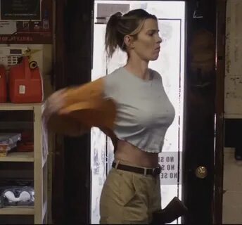 Just watched "The Hunt" this actress has a 10/10 rack - Body