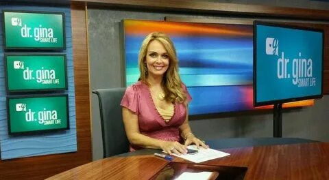 Dr. Gina Loudon wearing our Cortona necklace on her show. Br