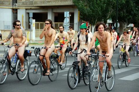 File:World Naked Bike Ride - Zaragoza.jpg - Wikimedia Common