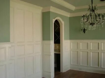 Raised Panel Wainscoting Image