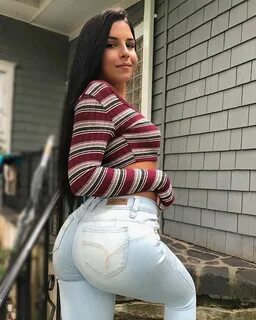 Becca Bucca @becca_spadaro Tight jeans, Fashion, Becca