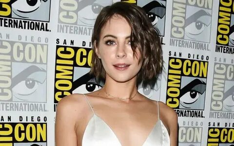 Willa Holland Lifestyle, Wiki, Net Worth, Income, Salary, Ho