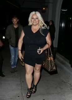 Pictures of Beth Chapman