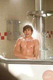 Fashion And The City: New pictures from Zac shower scene whi