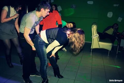 Пьяные девушки в ночных клубах (64 фото) 