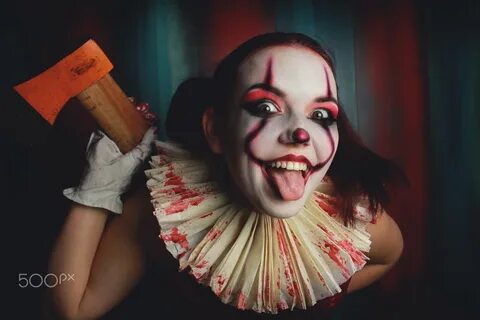 Wallpaper : women, axes, blood, tongue out, clown, It movie,