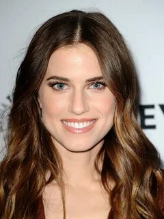 Allison Williams: 2015 PaleyFest -05 GotCeleb