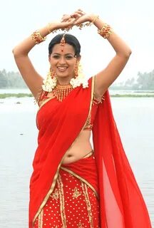 bhavana saree navel actress online