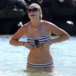 70+ Hot Pictures Of Miranda Lambert Expose Her Sexy Hour-gla