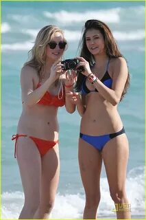 Nina Dobrev & Candice Accola: Vampire Diaries' Bikinis!: Pho