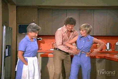 Treat yo self tv brady bunch GIF - Encontrar em GIFER