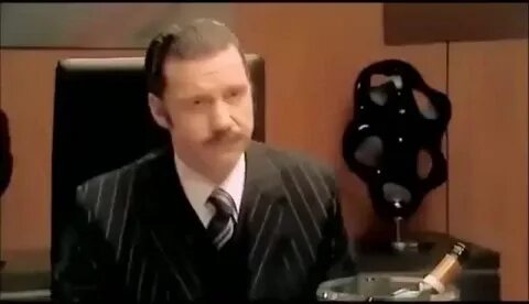 The Greatest Man In The World! The IT Crowd Denholm GIF Gfyc