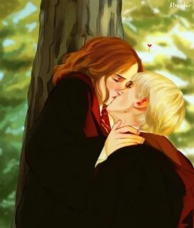🍭 💚 Be careful! The evil and treacherous Draco Malfoy is att